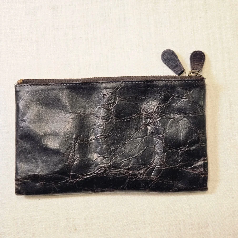COCHOA Bifold Brown Distressed Zipper Pouch Travel RFID Blocking Leather Wallet